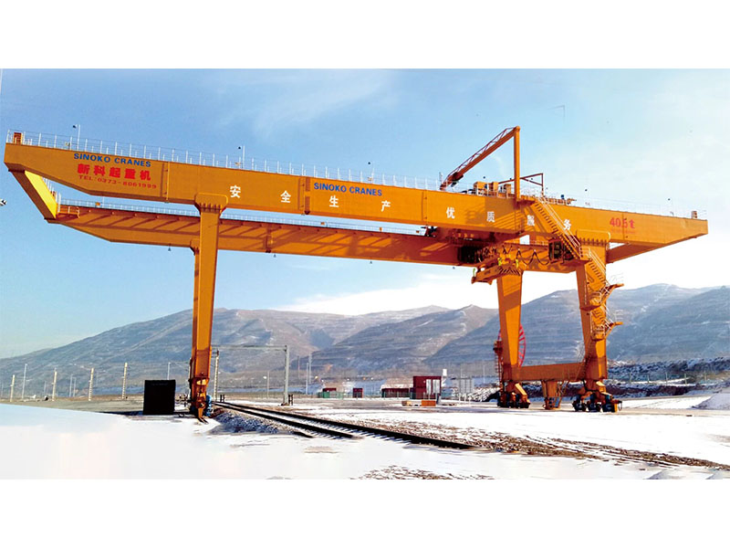 央媒点赞 载誉前行｜新科起重获《中国新闻报》专题报道，匠心智造彰显品牌硬核实力